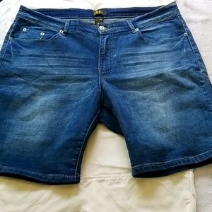Dkin Bermuda shorts
